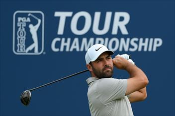 Tour Championship 2025 khởi tranh: Russell Henley dẫn đầu, Scheffler và McIlroy bám sát