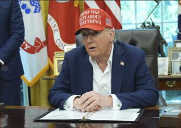 Trump xác nhận tham dự Ryder Cup 2025 và đề xuất Keegan Bradley trở thành “captain kiêm người chơi”